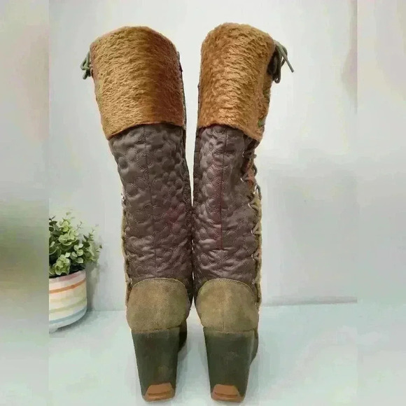 NAUGHTY MONKEY wedge tall lace up boots green/ brown. Size 6.5 - Picture 9 of 14